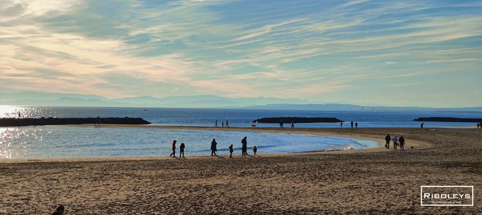 Grand T3 Neuf Climatise Avec Wifi A 100M De La Plage วีอัส ภายนอก รูปภาพ