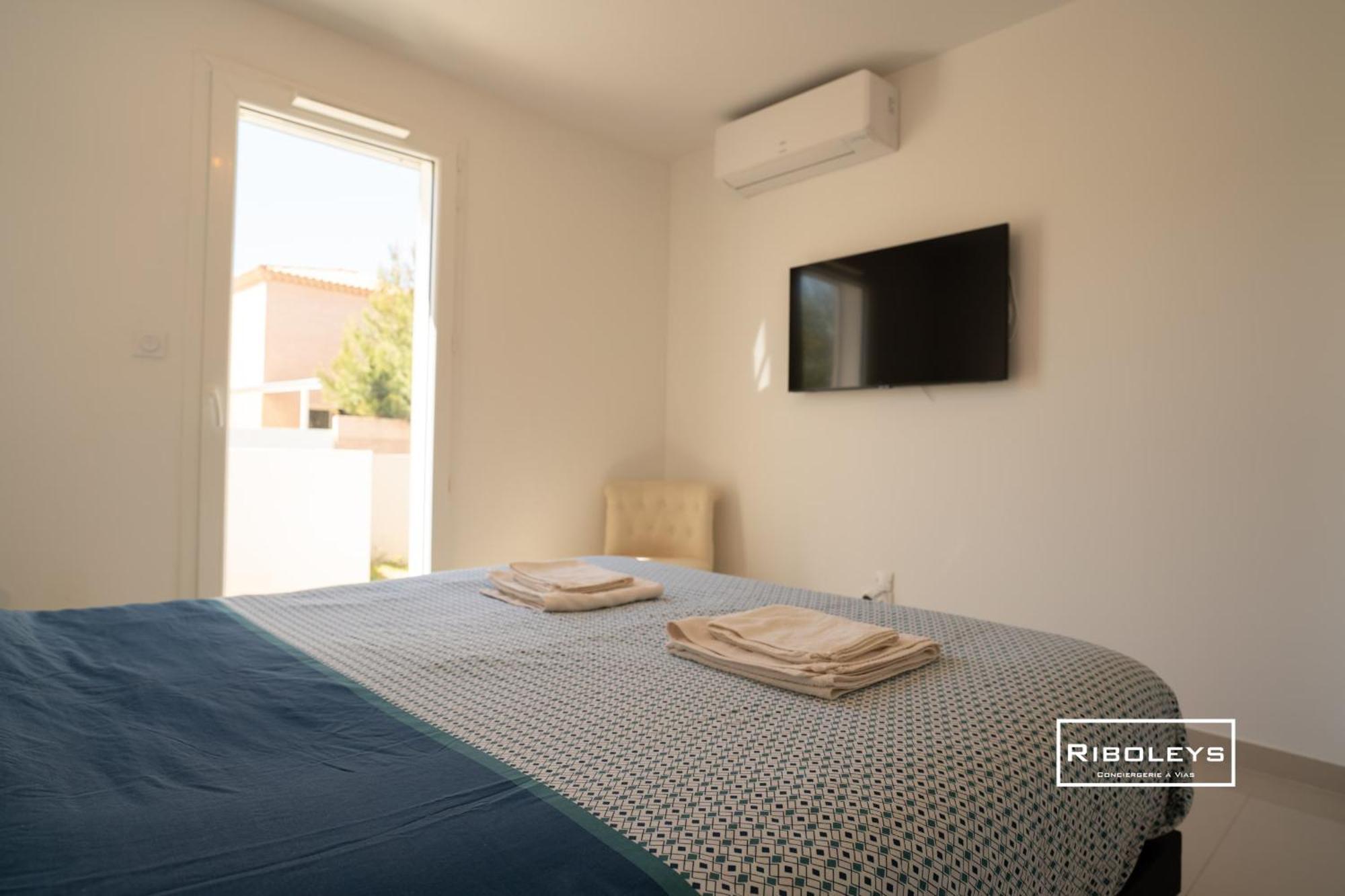 Grand T3 Neuf Climatise Avec Wifi A 100M De La Plage วีอัส ภายนอก รูปภาพ