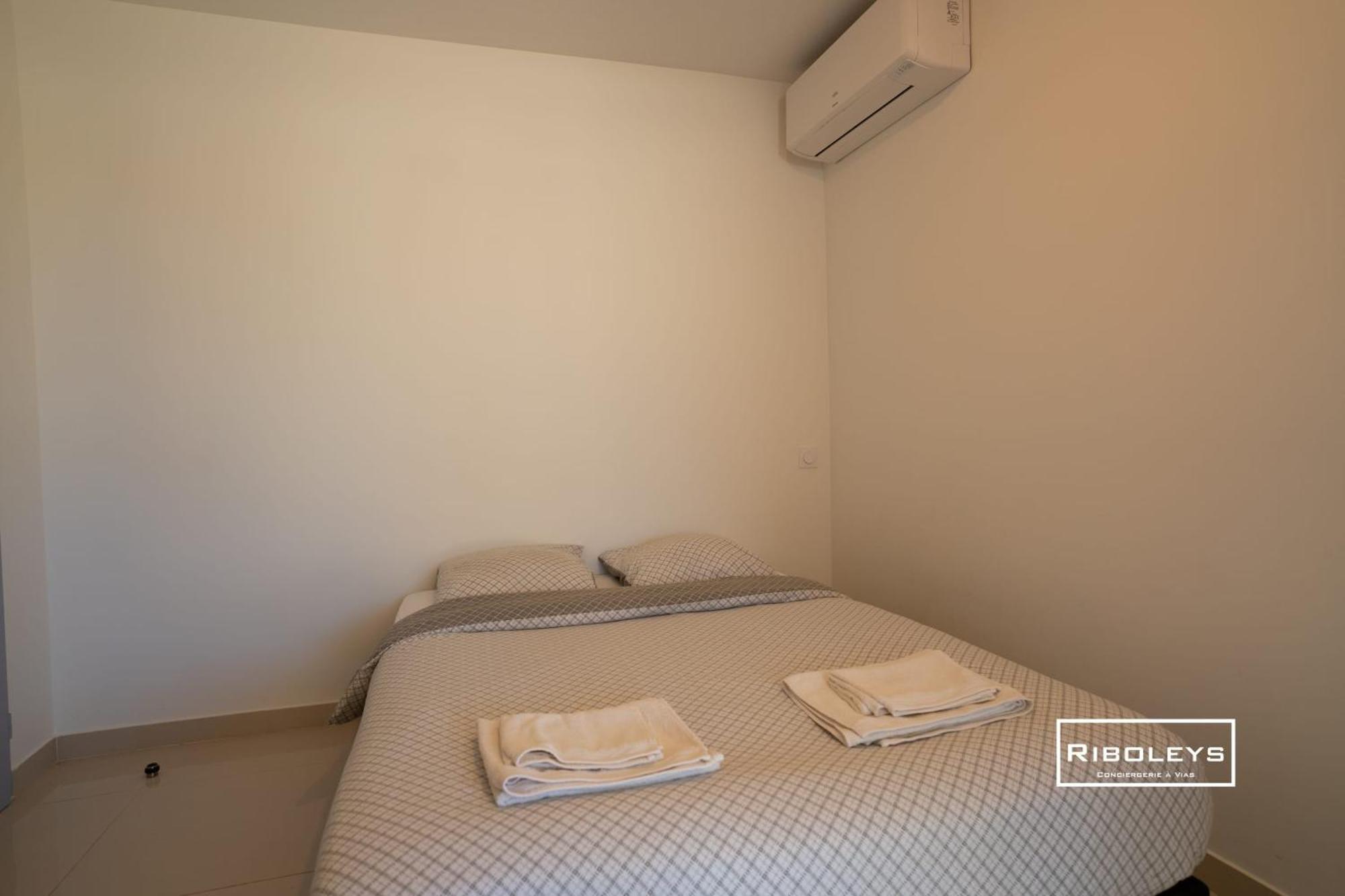 Grand T3 Neuf Climatise Avec Wifi A 100M De La Plage วีอัส ภายนอก รูปภาพ